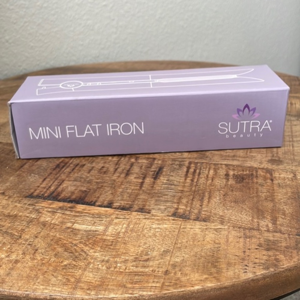 Sutra Beauty mini flat iron